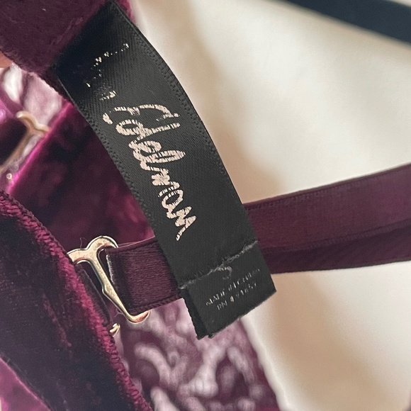 🛑SOLD🛑 Sam Edelman Womens Velvet & Lace Bralette S - Picture 7 of 7